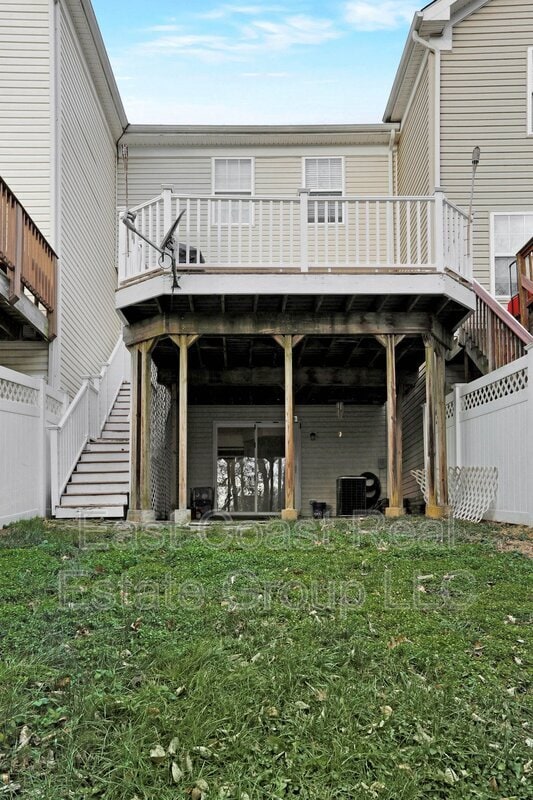 Building Photo - 779 Monet Dr