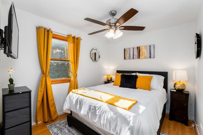 Building Photo - 1420 Auburn Ave