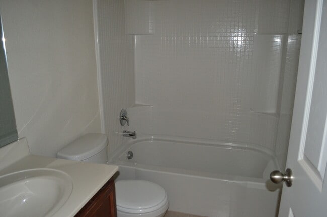 Building Photo - House for Lease in Sherman