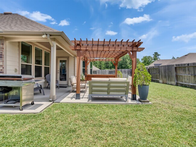 Building Photo - 27997 Lone Hollow Ln