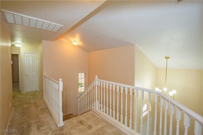 Building Photo - 7820 Paper Flower Ct