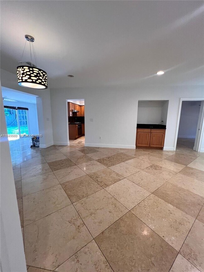 Building Photo - 7350 SW 96th St