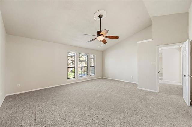 Building Photo - 1561 Yaggi Dr