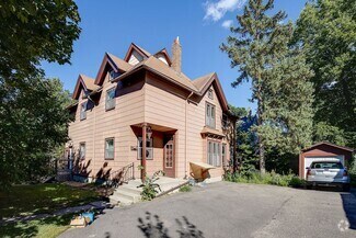Building Photo - 628-11TH