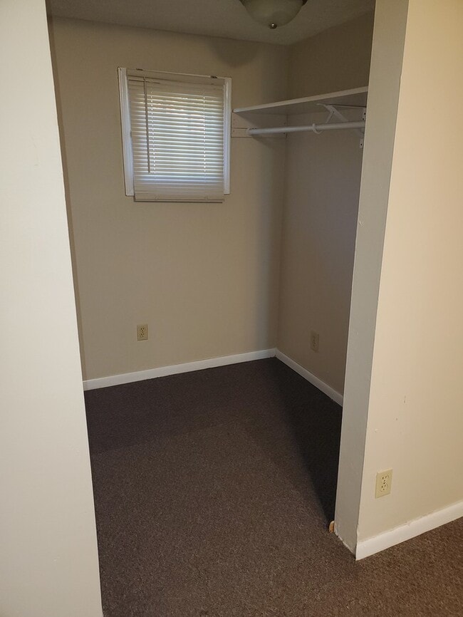 Building Photo - 2820 Stinson Blvd NE