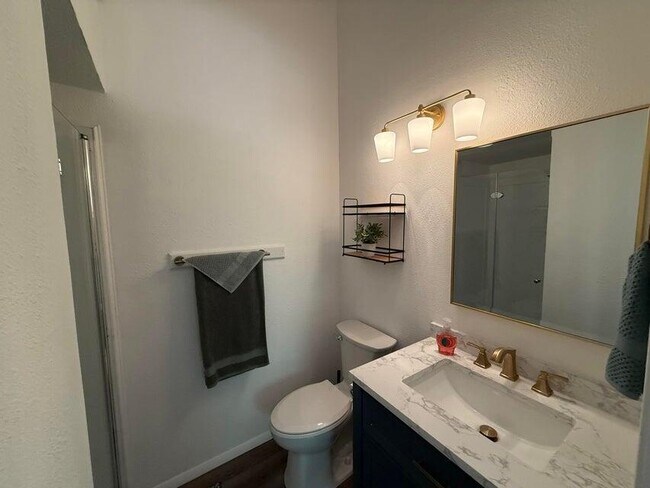 Building Photo - 393 Ozark Mountain Resort Dr