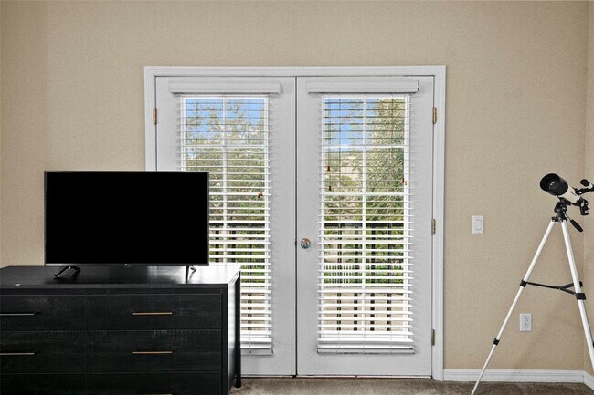 Building Photo - 3625 Bay Heights Way