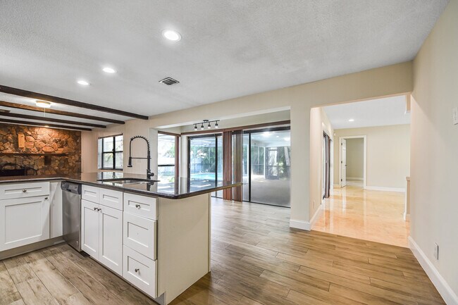 Building Photo - 8385 NW 14th St