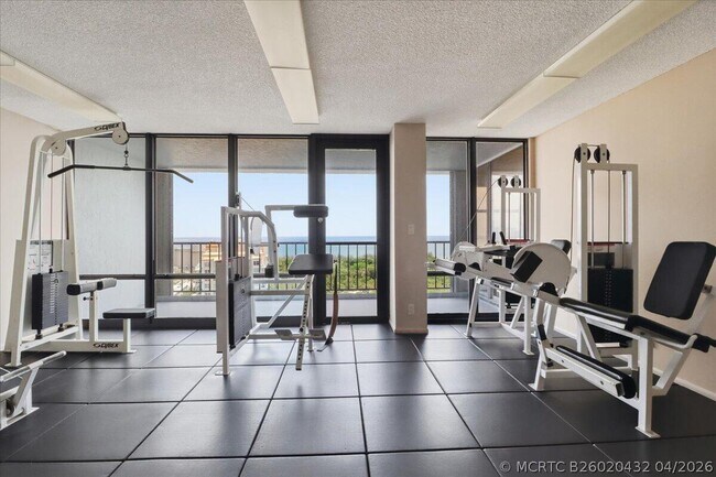 Building Photo - 936 Intracoastal Dr