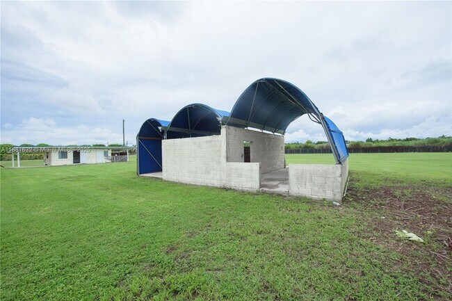 Building Photo - 19275 SW 256th St