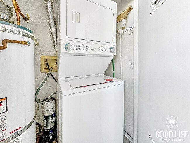 Building Photo - Great 1 BR/1 BA in the Mirabella community of Mira Mesa!