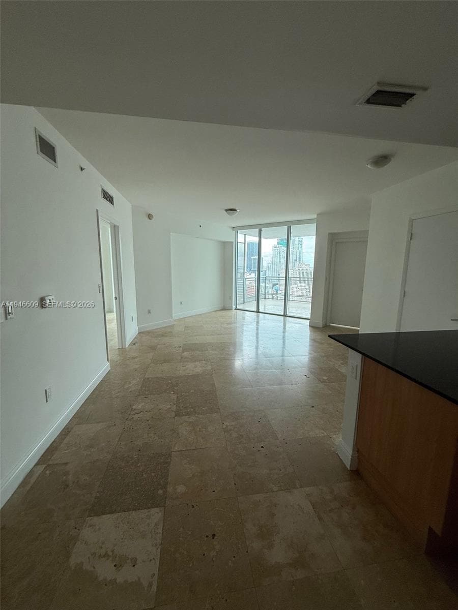 Building Photo - 350 S Miami Ave