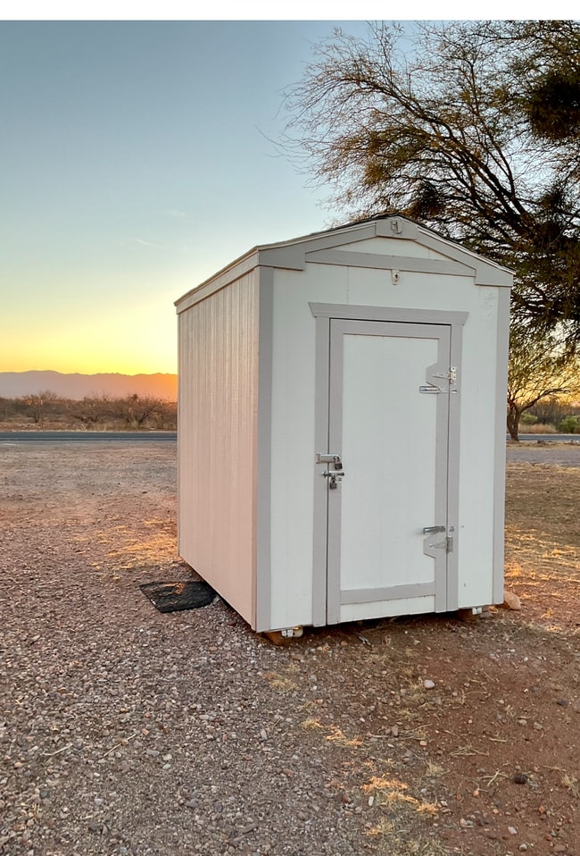 Building Photo - 4516 S Campobello Ave