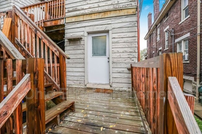 Building Photo - 331 Chittenden Ave