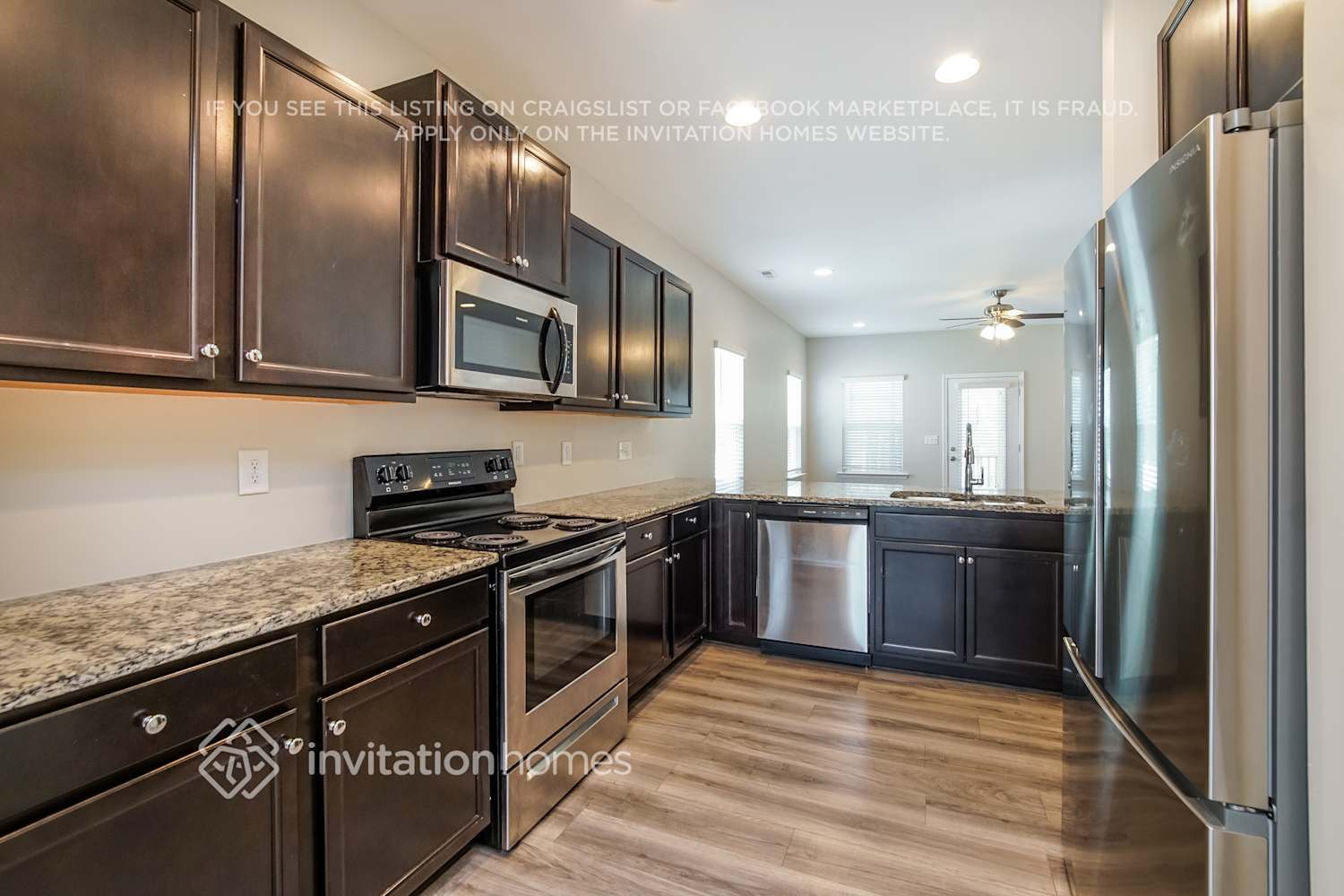 Building Photo - 6809 Shane Dr