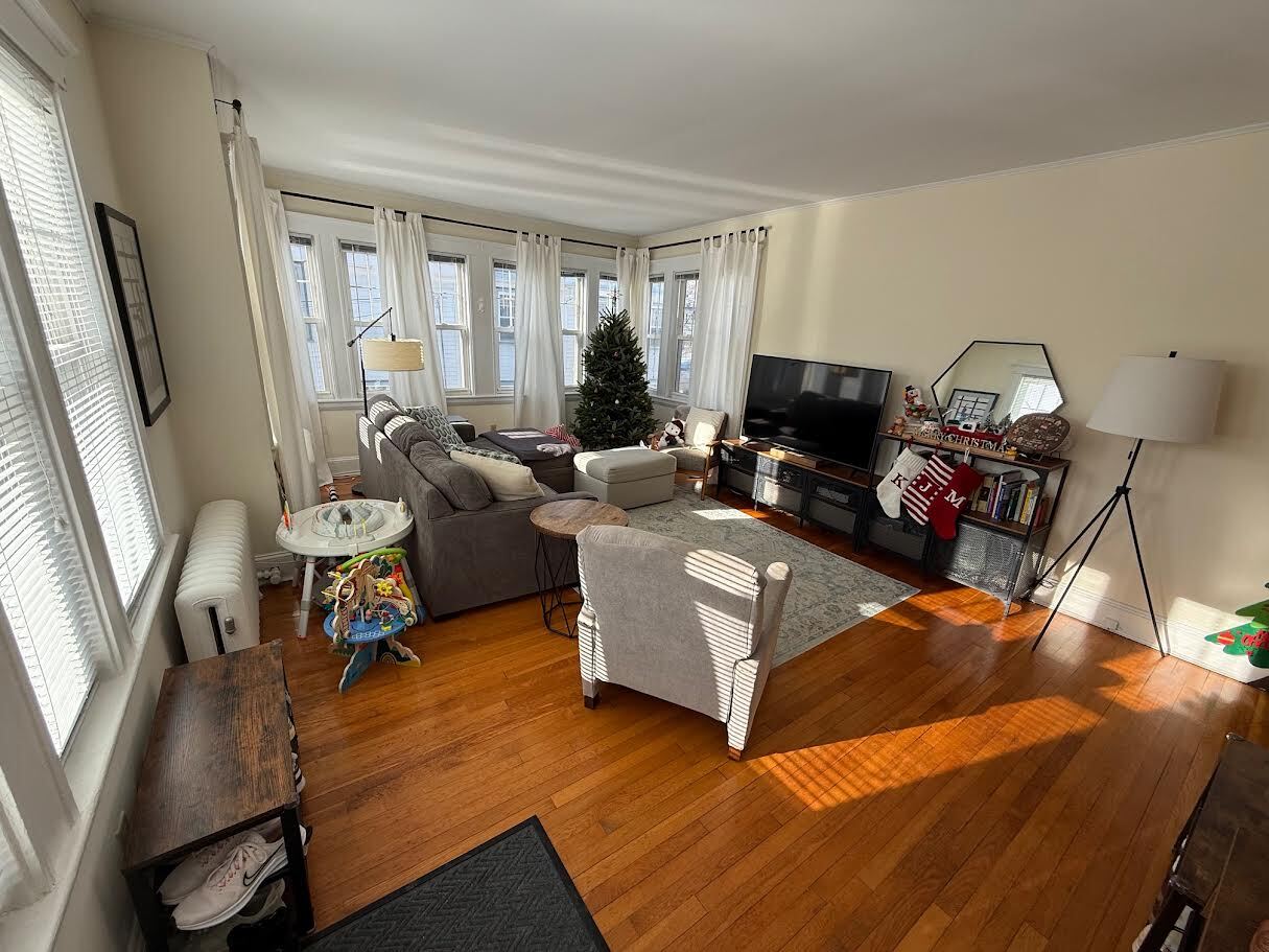 Building Photo - 7 Nottingham St