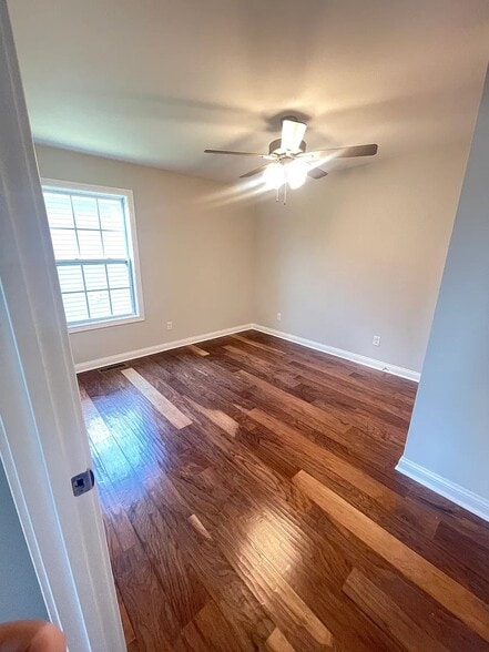 Building Photo - 2027 Spring Lakes Cir