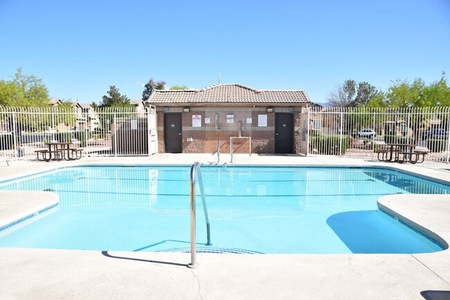 Building Photo - CLASSIC AND MOVE-IN READY 2 STORY HOME IN NORTH LAS VEGAS - 89031
