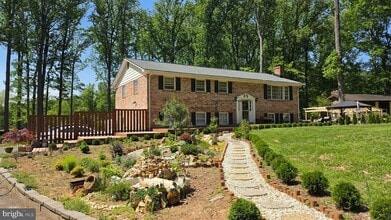 Building Photo - 5104 Gunpowder Rd