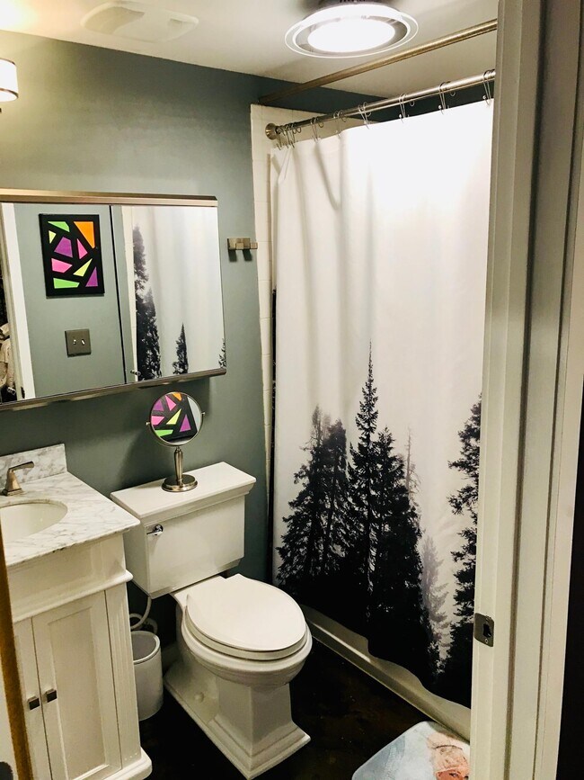 Building Photo - 239 Rep John Lewis Way N