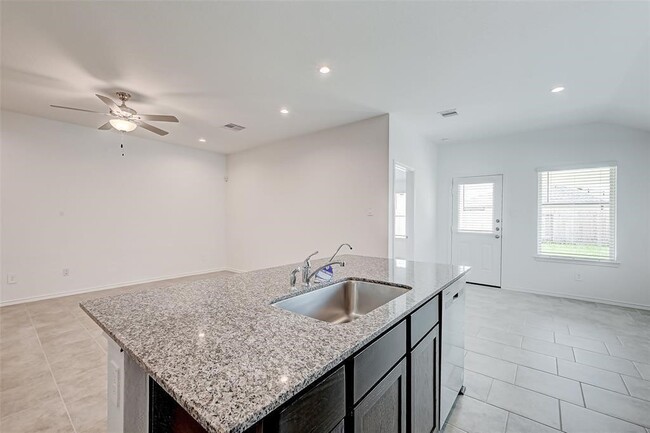 Building Photo - 7502 Cynomys Ct