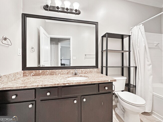 Building Photo - 821 Ralph McGill Blvd NE