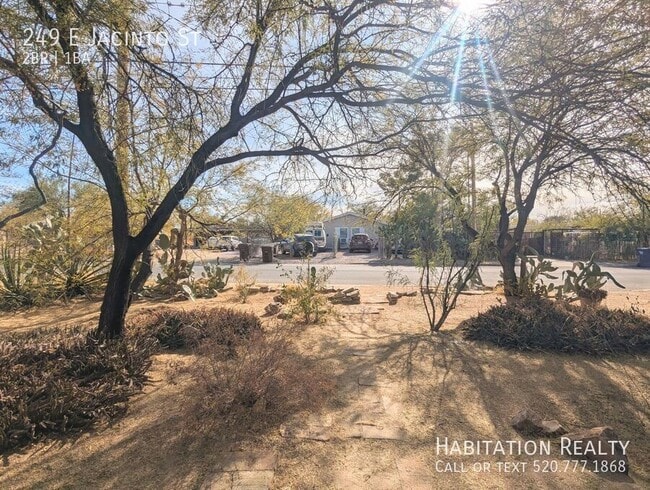 Building Photo - 249 E Jacinto St