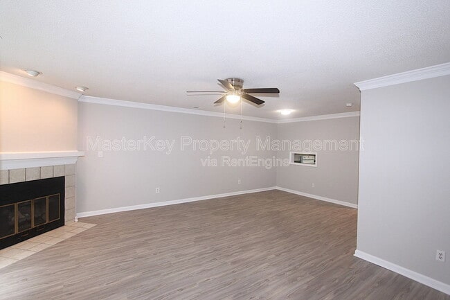 Building Photo - 5606 Split Oak Way