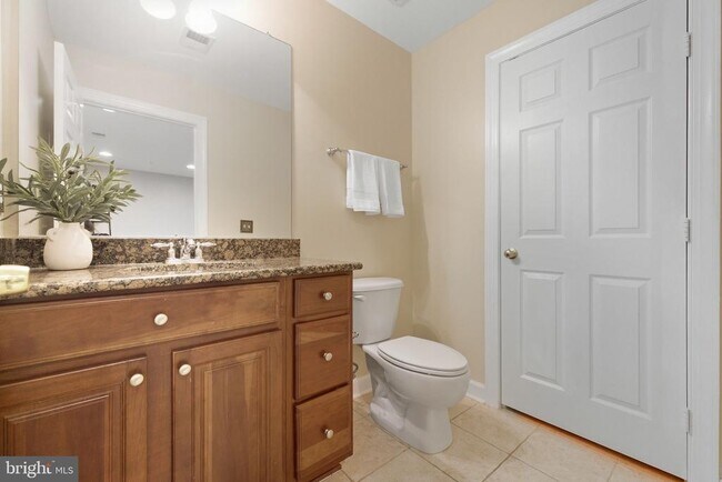 Building Photo - 7996 Reserve Way