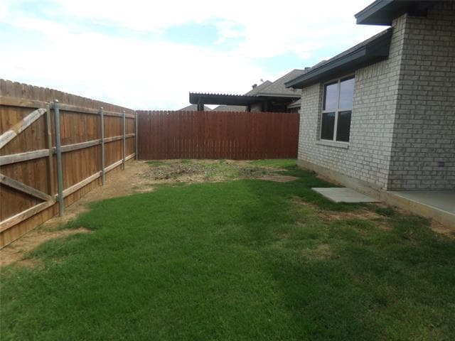 Building Photo - 811 Acadia Ct