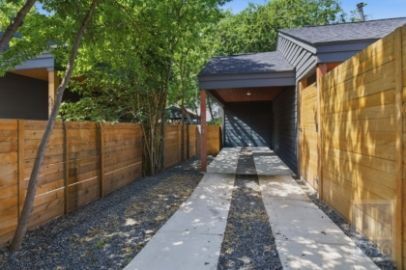 Building Photo - 505 Thelma Dr