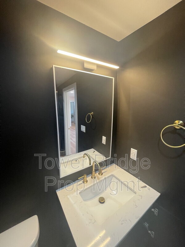 Building Photo - 3154 53rd St