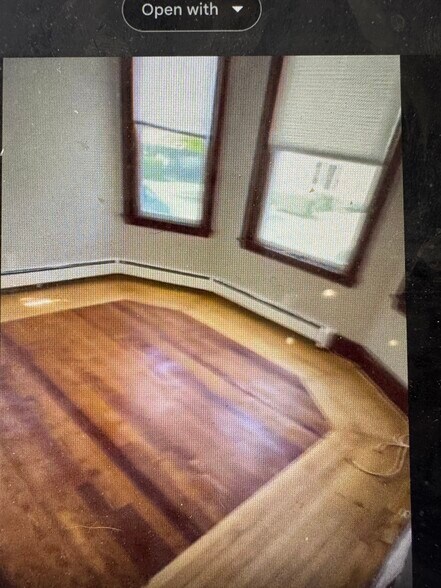 Living room - 26 Adams St