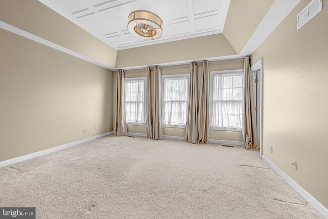 Building Photo - 4676 Kell Ln