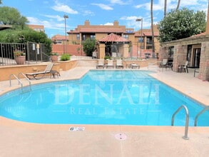 Building Photo - 6651 N Campbell Ave