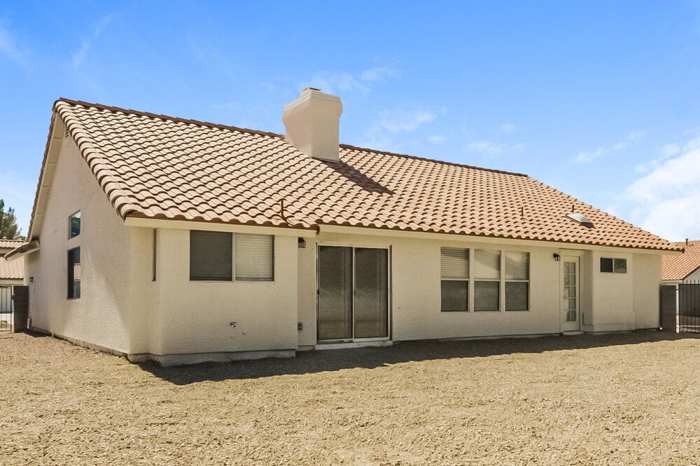 Building Photo - 234 Comanche Ct
