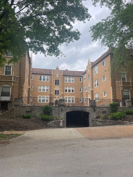 Primary Photo - 7553 Byron Pl