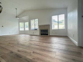 Building Photo - 22930 Banyan Pl