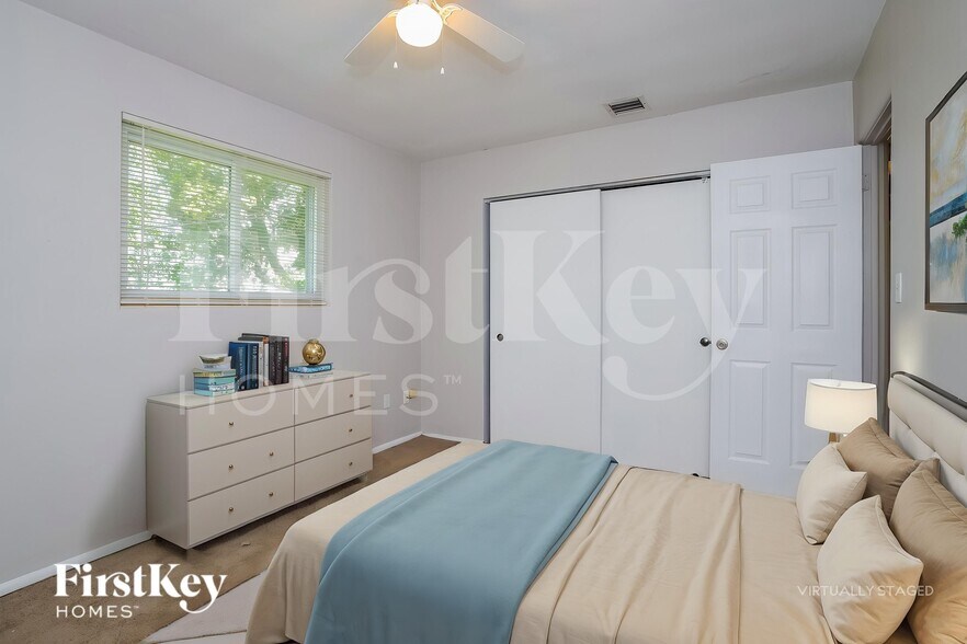 Building Photo - 607 Faber Dr