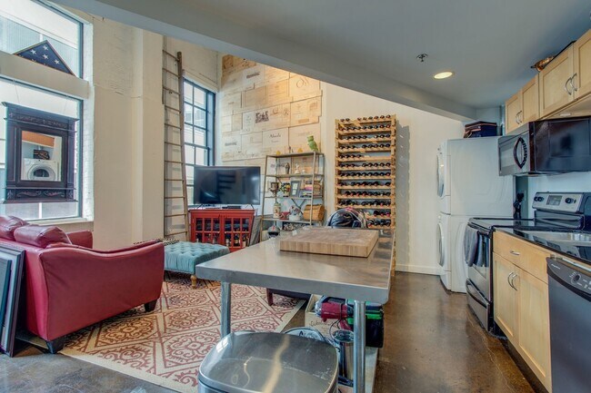 Building Photo - 239 Rep John Lewis Way N