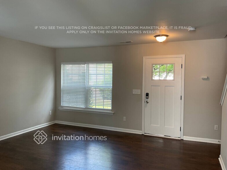 Building Photo - 347 Ashdale Dr