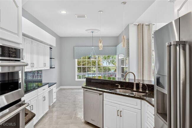 Building Photo - 11592 Timberline Cir