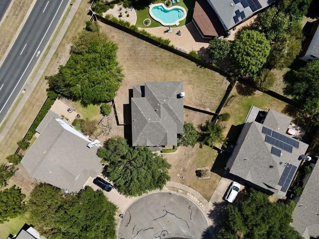 Building Photo - 8917 Whiteworth Loop