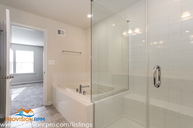 Building Photo - 1302 Amber Creek Rd