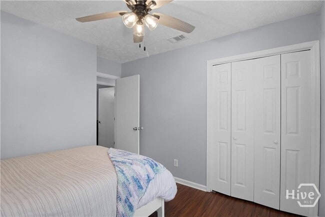 Building Photo - 451 Sandpiper Rd