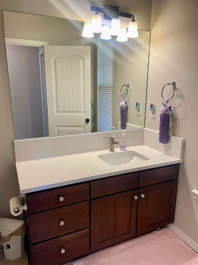 Building Photo - 4891 Alberta Falls Way