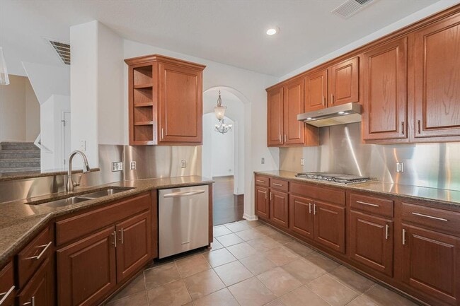 Building Photo - 9316 Bavaria Ln