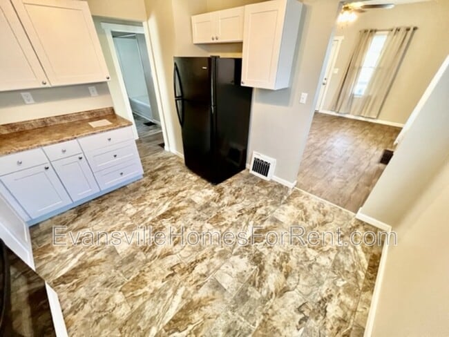 Building Photo - 1324 Gavitt St