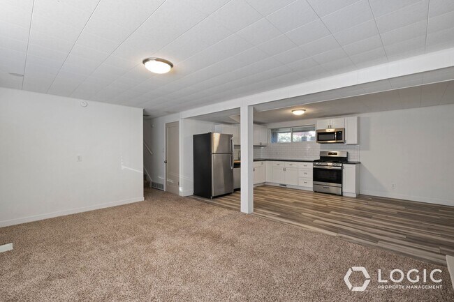 Building Photo - 23 W 1500 S