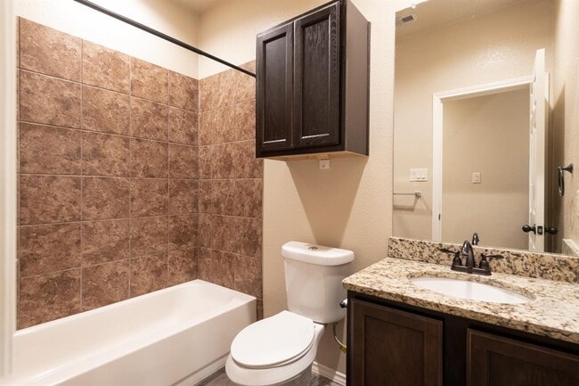 Building Photo - 448 Jack Rabbit Ln